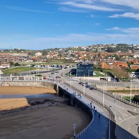 Daire Espectacular Piso 1ª Linea De Playa Gijón